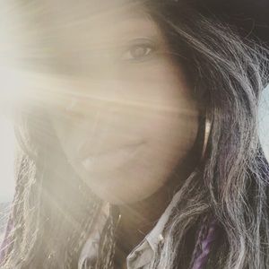 Meet your Posher, Crystal